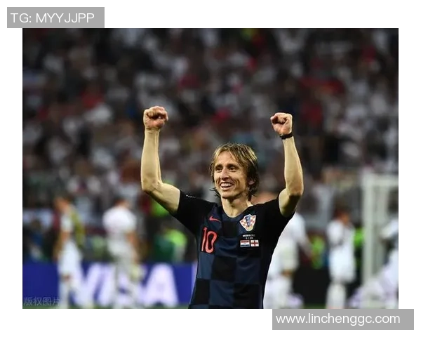 泽尼特与图兵工厂激战正酣比分悬念引发球迷热议