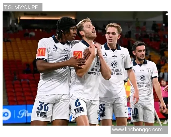 阿德莱德主场迎战悉尼FC期待精彩对决与激烈角逐